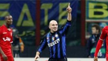 El Inter estará en octavos gracias al gol de Cambiasso