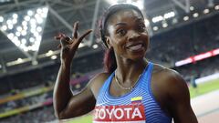 Caterine Ibargüen, satisfecha con la medalla de plata