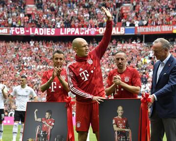 Dutch legend Arjen Robben has waved goodbye to Bayern Munich. His current market value is 4 million euros.