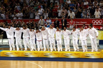 Subcampeón Olímpico (medalla de plata) en los Juegos Olímpicos de Pekín 2008 tras caer en la final ante Estados Unidos por 107-118.