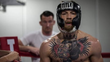 Conor McGregor, durante un entrenamiento para su pelea ante Floyd Mayweather el próximo 26 de agosto.