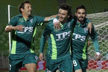 Ante Audax Italiano, Wanderers comenzó celebrando pero terminó resignando un empate.