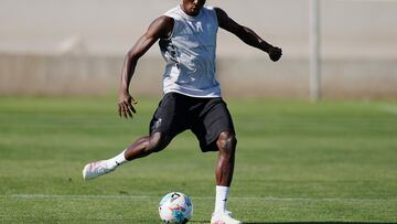 28/07/25 ENTRENAMIENTO PRETEMPORADA GRANADA CF
OSCAR NAASEI