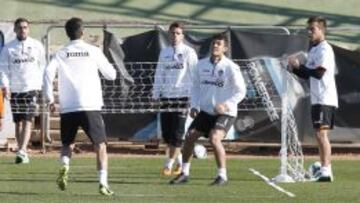 Vinicius Araujo ya se entrena