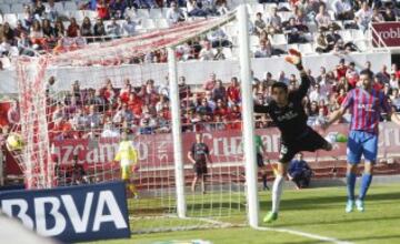 GOL 1-0 de Vitolo