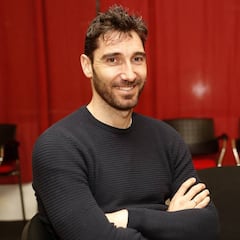 "Faltan sólo pequeñas cosas para cerrar la renovación de Míchel"