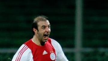 <b>EFUSIVO. </b>Kennedy abandonará Amsterdam para firmar en las próximas horas con el Racing.