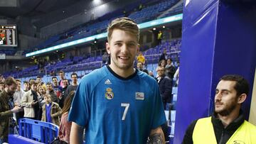 07/05/18 BALONCESTO LUKA DONCIC JUGADOR DEL REAL MADRID DE BALONCESTO
NIKE PG2 CUSTOM DRAGON BALL