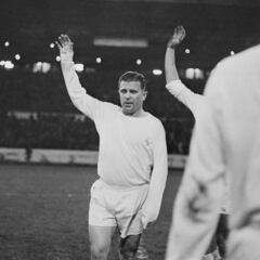 Who are the top goal scorers in the history of the Champions League final?