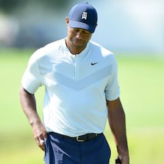 ¡Alarma Tiger Woods! Se retira del Northern Trust por lesión