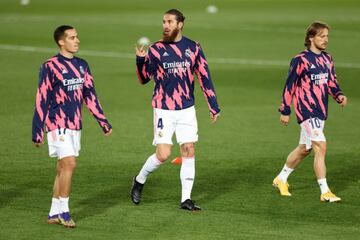 Sergio Ramos, Lucas Vázquez (L) and Luka Modric.