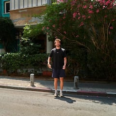 Es de Israel y se enamoró de Chile: “Este español suena mucho mejor que el de España... la gente es amable y chistosa”