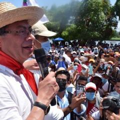 Gustavo Petro: "Qué Ucrania ni qué ocho cuartos"