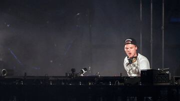 Swedish musician, DJ, remixer and record producer Avicii (Tim Bergling) performs at the Summerburst music festival at Ullevi stadium in Gothenburg, Sweden May 30, 2015. Picture taken May 30, 2015. Bjorn Larsson Rosvall /TT News Agency/via REUTERS ATTENTION EDITORS - THIS IMAGE WAS PROVIDED BY A THIRD PARTY. SWEDEN OUT.