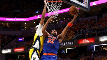 The Pacers lead by 20 points at one stage but when on the ropes, the Knicks bounced back and head into Tuesday’s fourth game trailing 2-1.