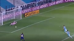 La gran atajada de Arias ante Tevez en el Racing-Boca