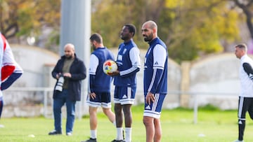 Fali, ex del Cádiz CF, entrenando con el Xerez CD.
