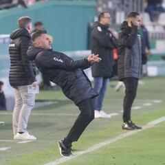 Ania: “Este partido se entrenó en la pizarra y salió bien”