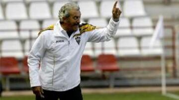 El Albacete destituye a Vidal
y Simón será su sustituto