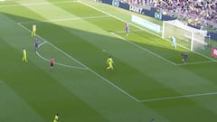 La dudosa jugada de Umtiti por la que se pidió penal del Barça