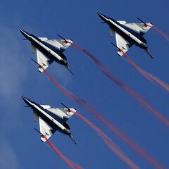 Reino Unido y Alemania interceptan tres aviones de combate rusos