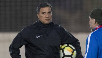 Héctor Enrique, ayudante de Maradona.