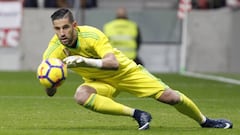 El Deportivo, pendiente de la decisión de Kiko Casilla