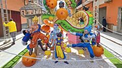 Una falla de Valencia rinde un espectacular homenaje a ‘Dragon Ball’ y consigue un tercer premio