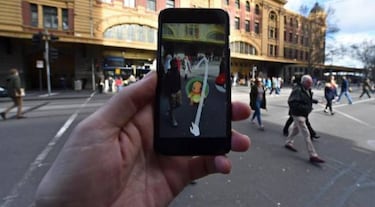 Will Ronaldo or Messi be caught playing Pokémon GO first?