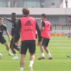 Y Vinicius cautivó a Zidane: el gesto que entusiasmó al técnico