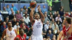 Jayson Granger, durante un partido de la Euroliga con el Anadolu Efes.