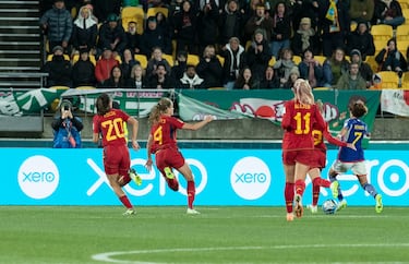 Nuevamente Hinata Miyazawa, máxima goleadora del torneo, ganó en carrera a la defensa española y anotó su segundo tanto del partido.