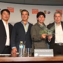 Ecovidrio fabrica los trofeos
con vidrio reciclado en Madrid