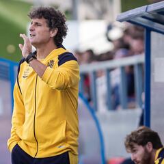 Idiakez: “Tengo la ilusión de tardar mucho en hacer las maletas”