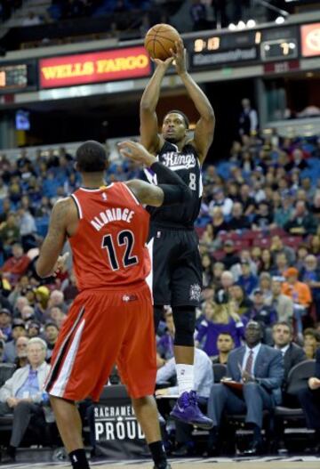 Rudy Gay no paró de anotar en toda la noche.