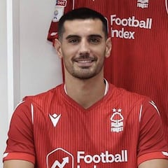 El Almería tiene atado a Chema Rodríguez