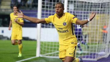 El delantero francés del PSG, Kylian Mbappé, durante un partido.