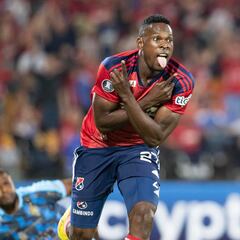 Cambindo, duda ante Millonarios por contusión ósea en un pie