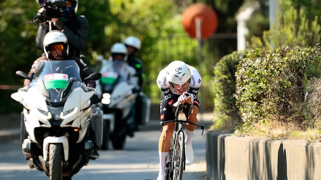 El Giro de Ayuso sigue vivo