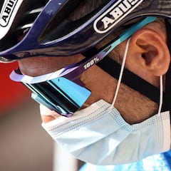 Valverde se sube a la bici tan solo cinco días después de ser operado