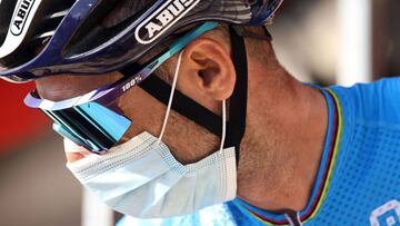 Valverde se sube a la bici tan solo cinco días después de ser operado