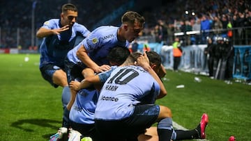 Católica busca otro refuerzo en Argentina: Medel no llega solo