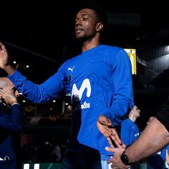 El Soldado Adams Sola