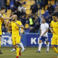Alcorcón y Tenerife empatan con dos penaltis dudosos