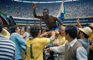 'O Rei' es historia viva. Campeón del mundo en tres ocasiones (Suecia '58, Chile '62 y México '70), anotó en dos finales distintas y lideró la era dorada del fútbol brasileño. Su campeonato en México lo consagró como, para muchos, el mejor futbolista de la historia.