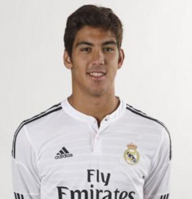 "Al llegar a Arabia me adelantó un niño conduciendo..."