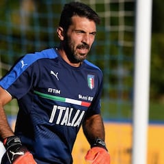 Buffon se hace milenario