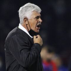 Tuca Ferretti: "Nunca vi al equipo jugar tan mal como hoy"