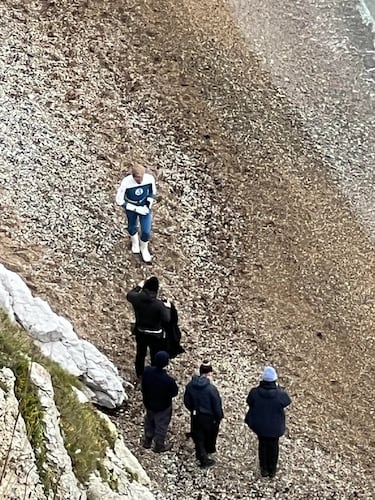 Las nuevas imágenes filtradas de ‘Los 4 Fantásticos’ desvelan a Johnny Storm/Antorcha Humana con su traje azul