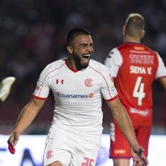 Toluca gana por fin como visitante y se acerca a Liguilla